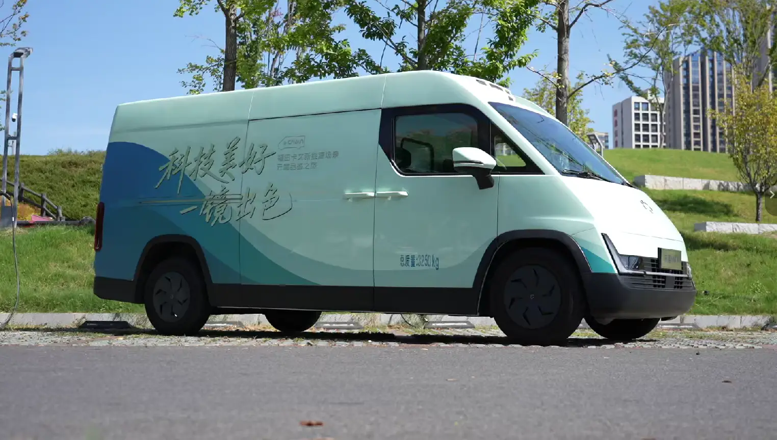 打卡長沙新體驗——開卡文樂福9方冷藏車，做“甜意擺渡人”